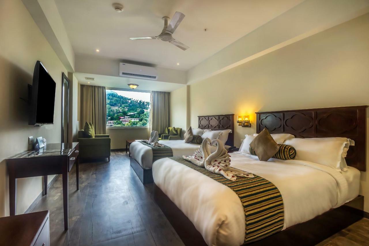 EllBee Mussoorie Hills Hotel Buitenkant foto